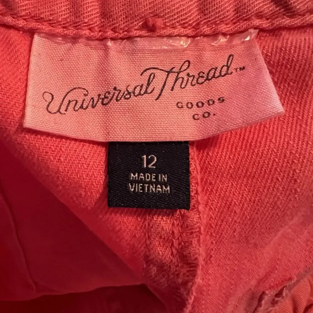 Universal‎ Thread Women’s Shorts 12 Twill
